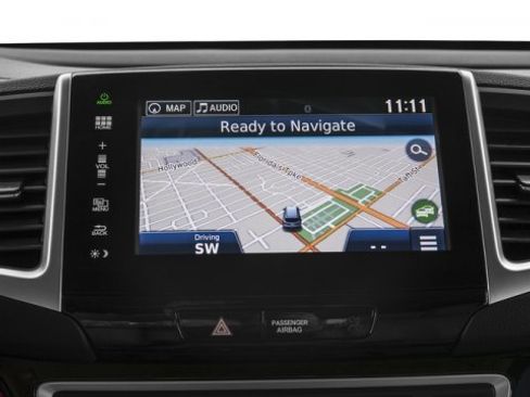 Used 2016 Honda Pilot Elite image 16