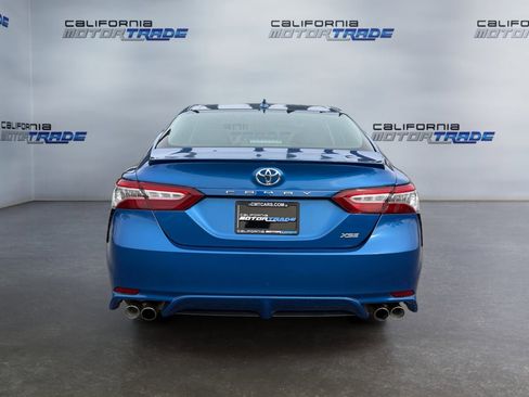 Used 2020 Toyota Camry XSE image 6