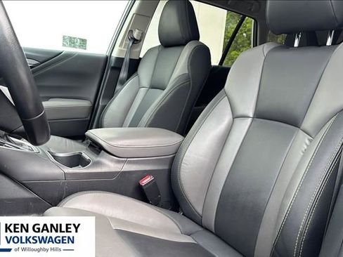 Used 2023 Subaru Outback Onyx Edition XT AWD/4WD image 5