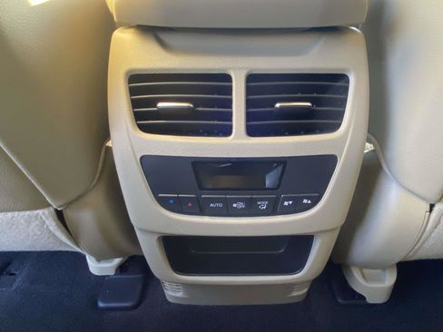 Used 2016 Acura MDX FWD w/ Technology Package image 11