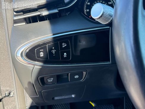 Used 2025 Genesis GV70 2.5T image 15