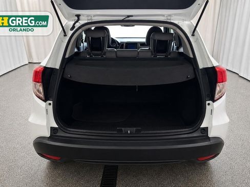 Used 2017 Honda HR-V EX image 17