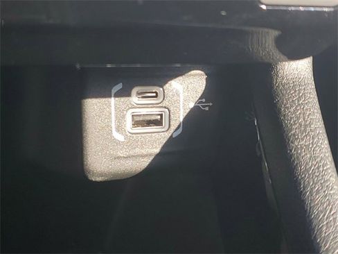 New 2026 Jeep Compass Limited w/ Sun, Sound & Navigation Group image 30