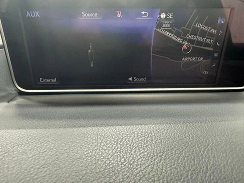 Used 2017 Lexus RX 350 F Sport w/ Accessory Package AWD/4WD image 27