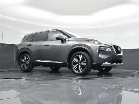 Used 2023 Nissan Rogue Platinum AWD/4WD image 56