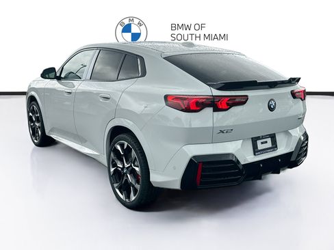 New 2026 BMW X2 xDrive28i w/ M Sport Package AWD/4WD image 4