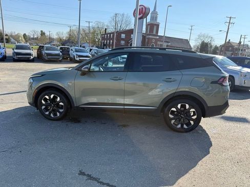 Used 2023 Kia Sportage X-Line w/ X-Line Premium Package image 4