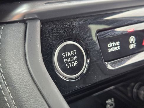 Used 2025 Audi Q5 Prestige AWD/4WD image 27