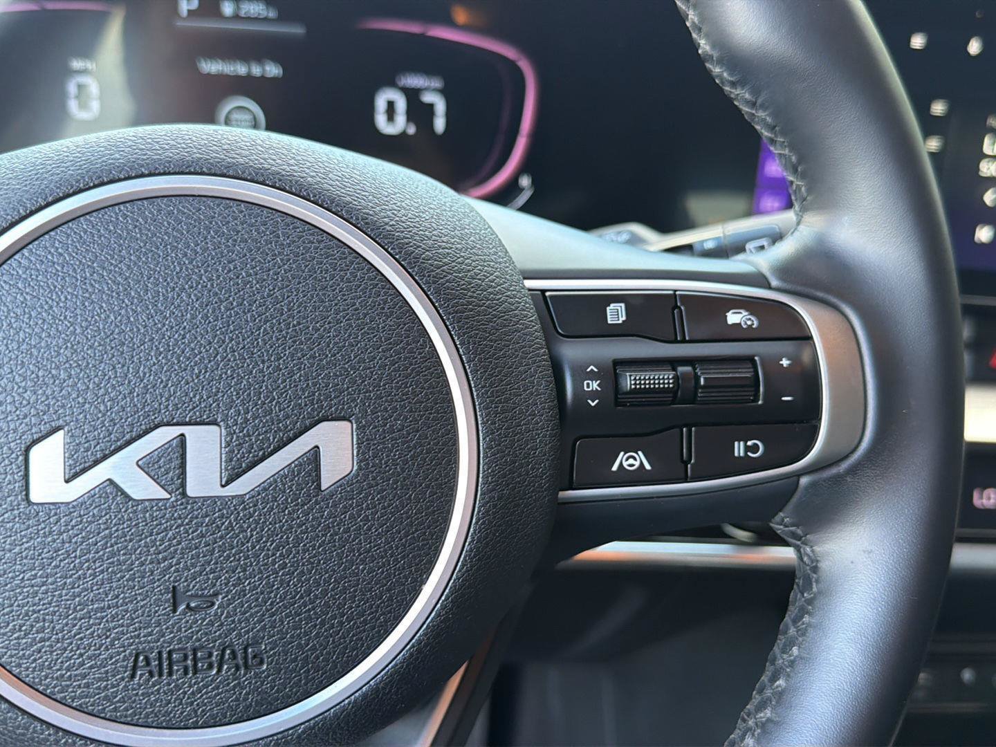 Used 2023 Kia Sportage EX FWD image 21