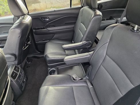 Used 2022 Honda Pilot Elite image 10