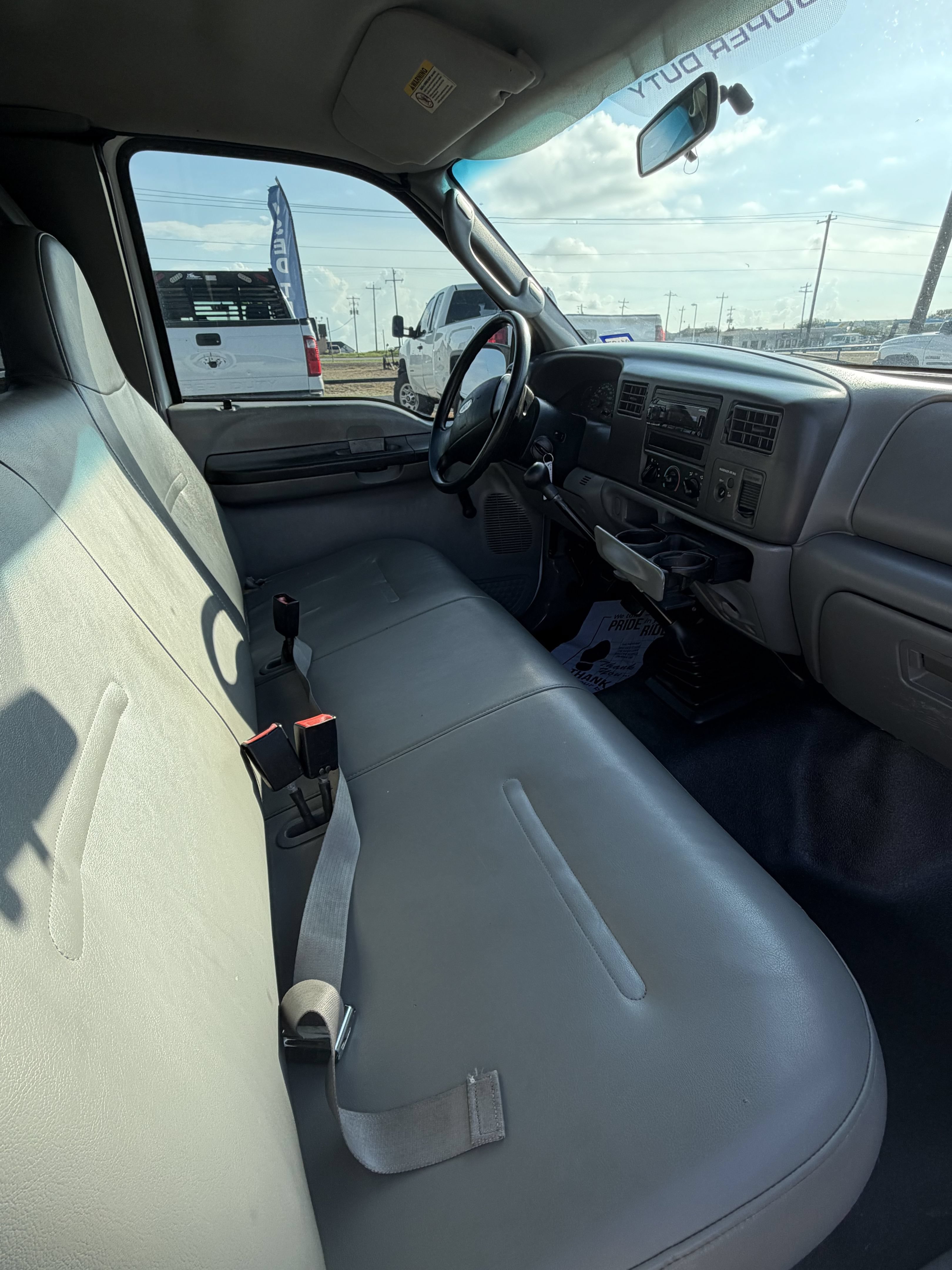 Used 2003 Ford F250 2WD SuperCab Super Duty image 11