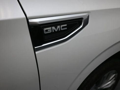 Used 2021 GMC Yukon XL Denali w/ Denali Premium Package RWD image 27