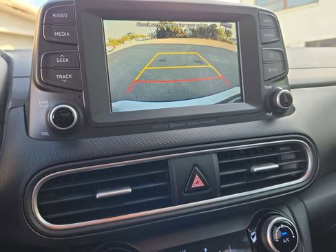 Used 2019 Hyundai Kona Limited image 27