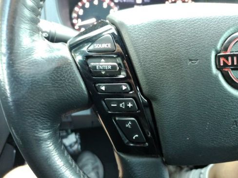 Used 2022 Nissan Frontier Pro-X w/ Pro-X Premium Package RWD image 35