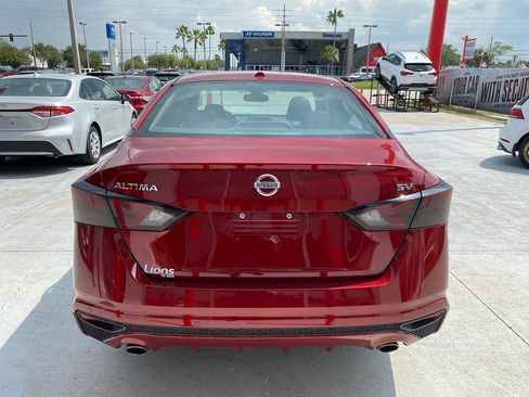 Used 2019 Nissan Altima 2.5 SV image 4