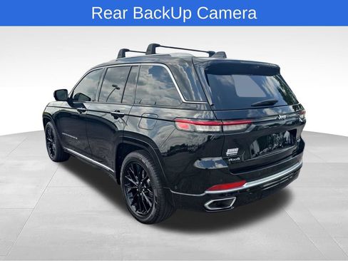 Used 2022 Jeep Grand Cherokee Summit w/ Adv Protech Group IV AWD/4WD image 3