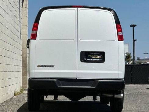 New 2026 Chevrolet Express 2500 w/ Driver Convenience Package RWD image 6