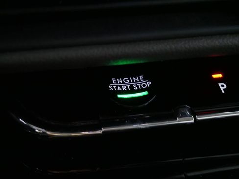 Used 2023 Lincoln Corsair Reserve w/ Jet Appearance Package image 21