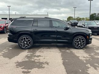 New 2026 Chevrolet Traverse High Country video 3