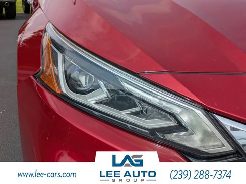 Used 2022 Nissan Altima 2.5 SL FWD image 9