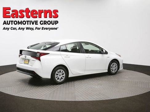 Used 2022 Toyota Prius LE image 41