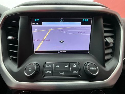 Used 2018 GMC Acadia SLT image 36