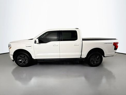 Used 2022 Ford F150 Lightning Lariat AWD/4WD image 2