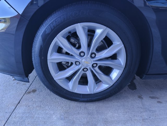 Used 2024 Chevrolet Malibu LT FWD image 25