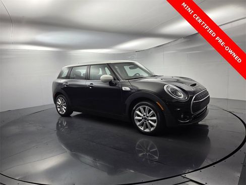 Used 2024 MINI Cooper Clubman S image 2