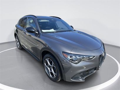 New 2025 Alfa Romeo Stelvio Sprint
