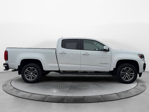 Used 2022 Chevrolet Colorado W/T w/ Custom Special Edition RWD image 2