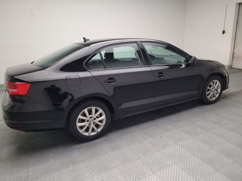 Used 2015 Volkswagen Jetta SE FWD image 10