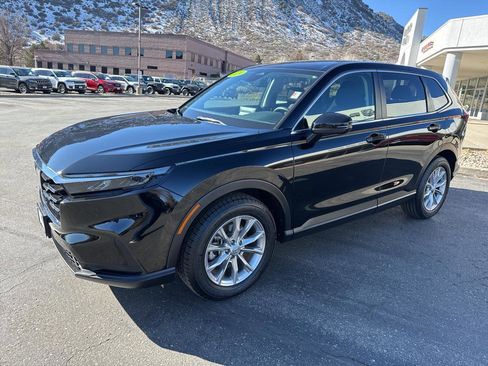 Used 2024 Honda CR-V EX image 3