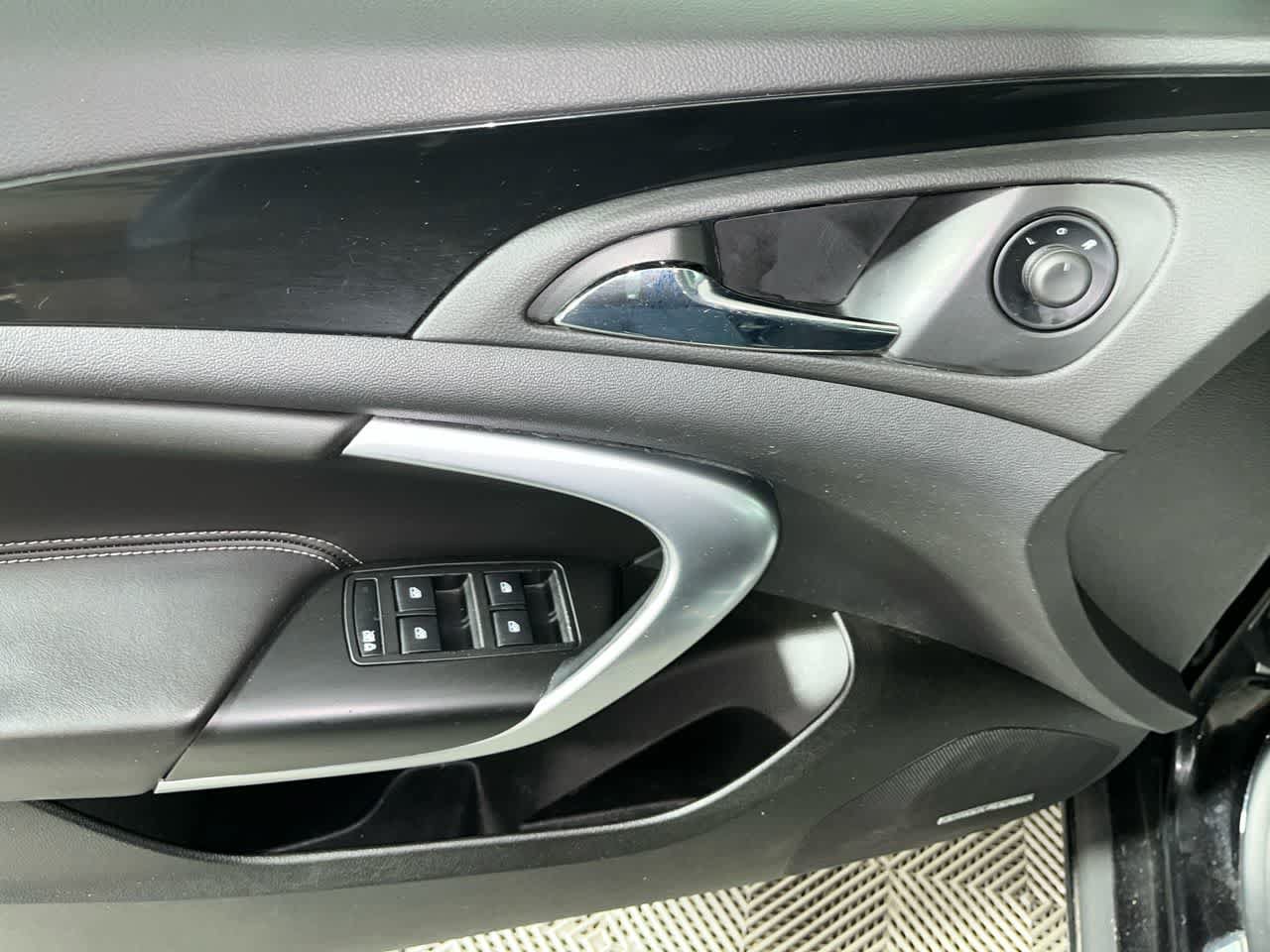 Used 2012 Buick Regal GS FWD image 13