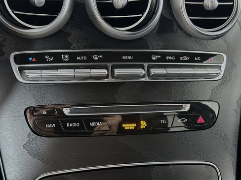 Certified 2018 Mercedes-Benz GLC 300 4MATIC image 16