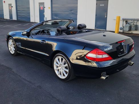 Used 2007 Mercedes-Benz SL 550 image 7
