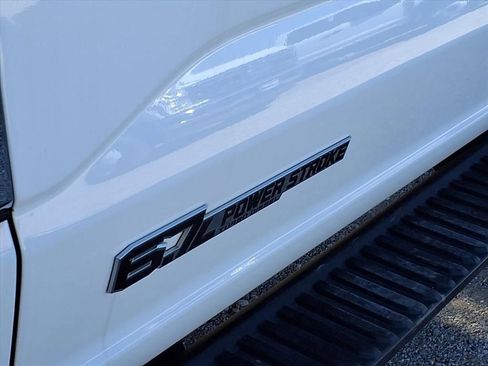 Used 2023 Ford F550 4x4 Regular Cab Super Duty image 30
