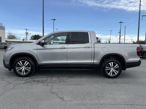 Used 2017 Honda Ridgeline RTS image 8