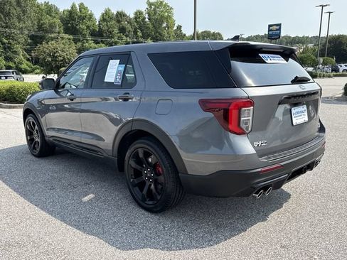 Used 2022 Ford Explorer ST w/ Equipment Group 401A RWD image 5