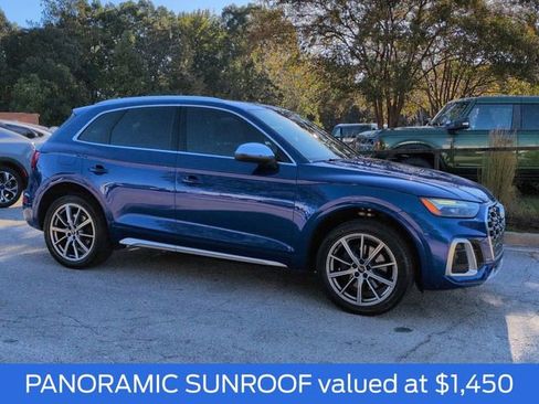 Used 2022 Audi SQ5 Premium w/ Convenience Package image 3