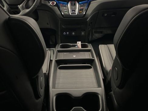 Used 2025 Honda Odyssey Touring image 30