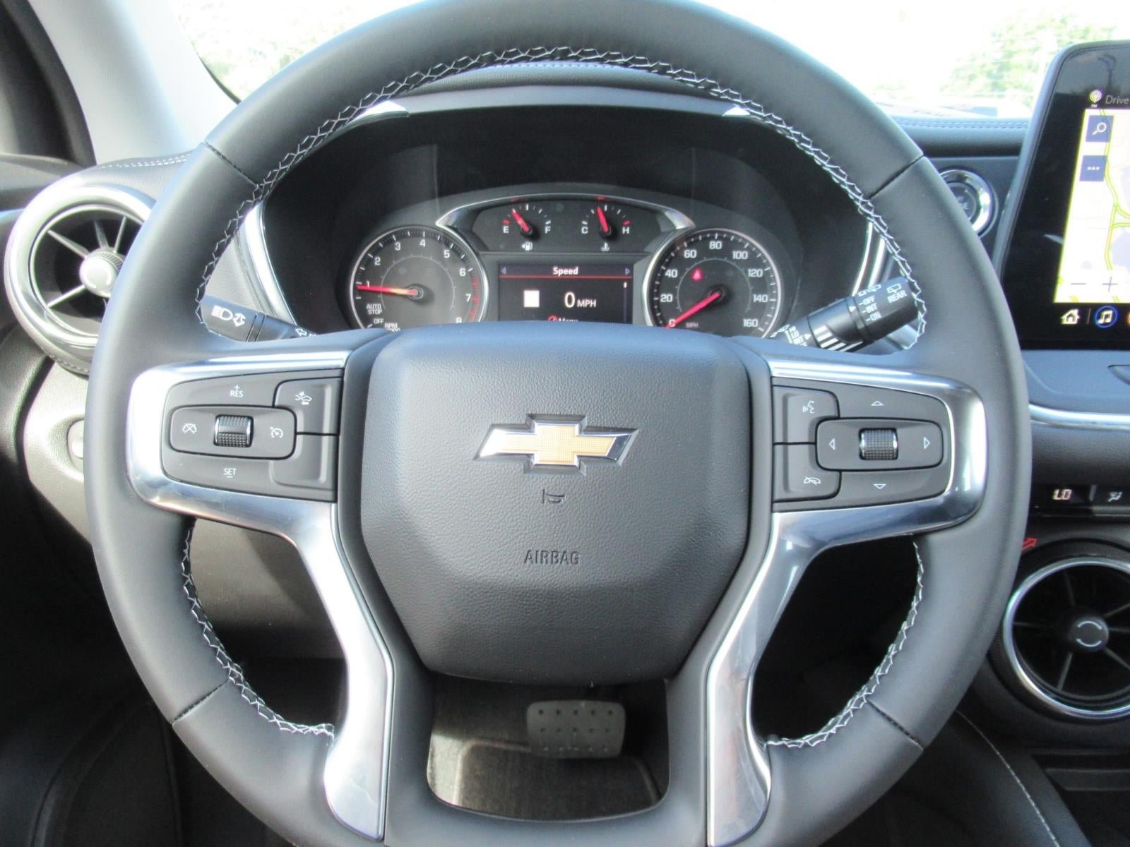 New 2026 Chevrolet Blazer LT w/ Sound & Technology Package FWD image 23