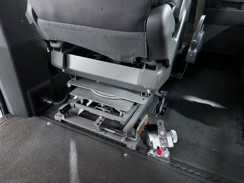 Used 2011 Honda Odyssey EX-L image 26