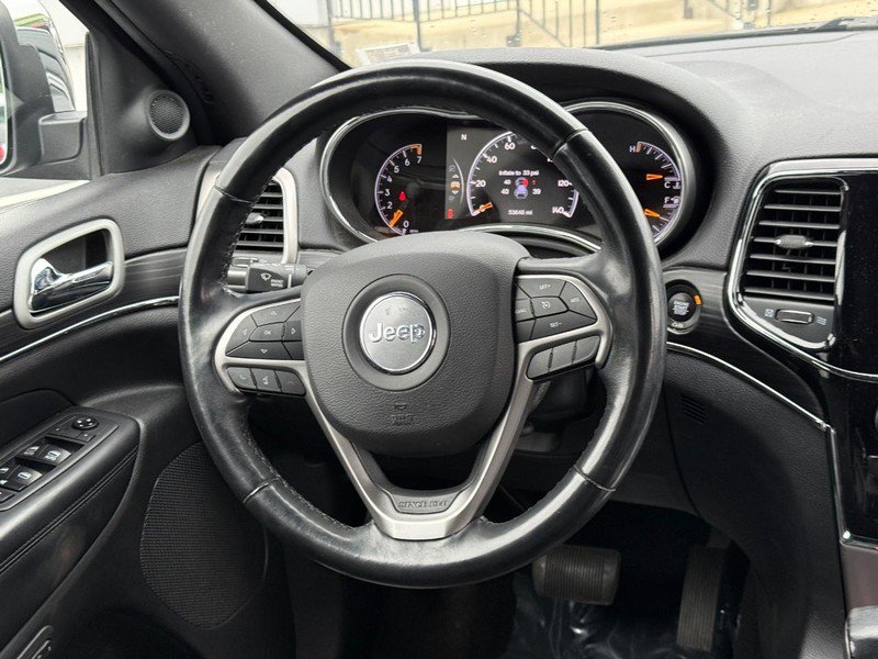 Used 2020 Jeep Grand Cherokee Limited AWD/4WD image 14