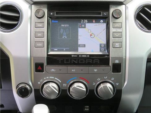 Used 2019 Toyota Tundra SR5 w/ SR5 Upgrade Package image 7