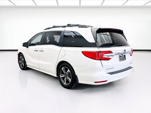 Used 2018 Honda Odyssey Touring image 6