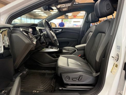 Used 2023 Audi Q4 e-tron Premium Plus w/ Premium Plus RWD image 14