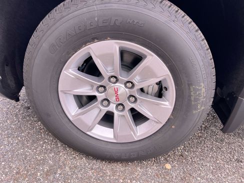 New 2026 GMC Sierra 1500 Pro w/ Pro Value Package image 11