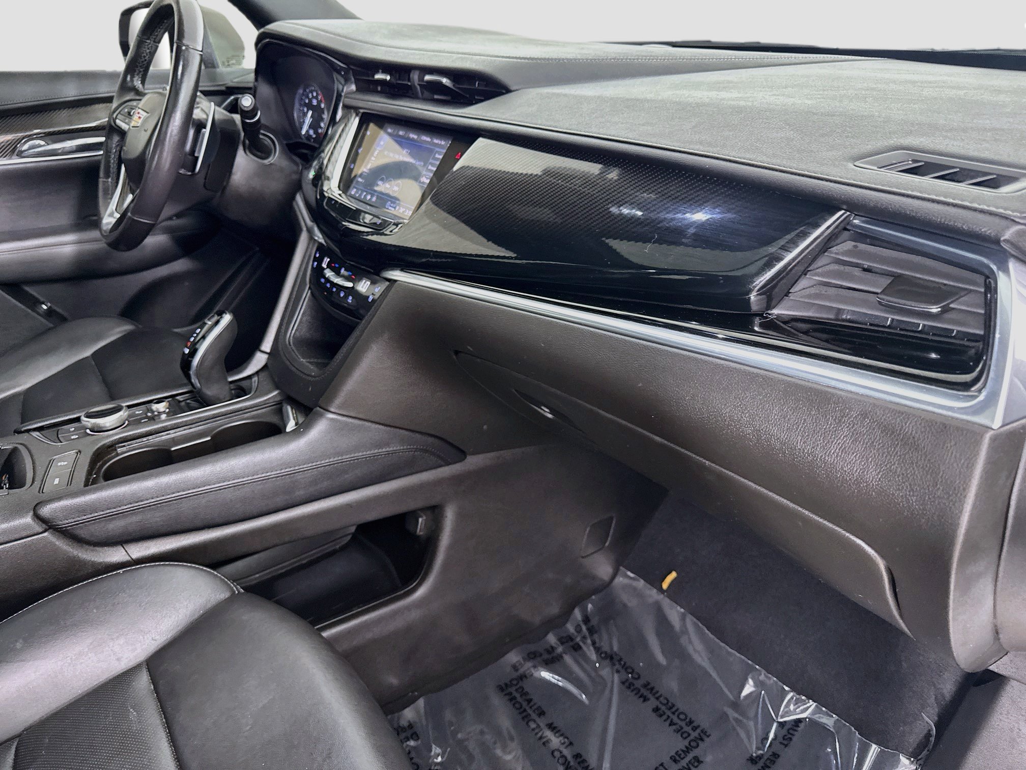 Used 2022 Cadillac XT6 Sport w/ Technology Package AWD/4WD image 33
