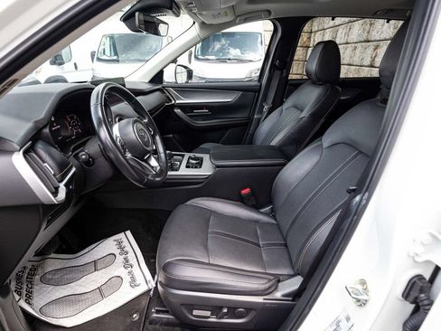 Used 2024 MAZDA CX-90 Plug-In Hybrid w/ Preferred AWD/4WD image 24